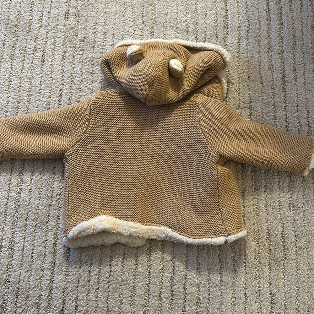 Baby Gap Sherpa lined bear jacket - Picture 3 of 3
